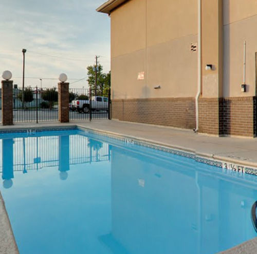 Econo Lodge Waynesboro Bagian luar foto